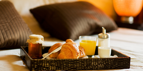 Breakfast in Bed - New England Inns and B&Bs